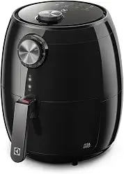 Air fryer Electrolux EAF15 de 4,5 litros com 8 receitas